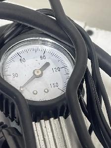 Bonaire DD12 150CN 12V Air Inflator - Photo 3