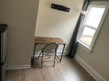 Furnished room near HSC - Photo 2