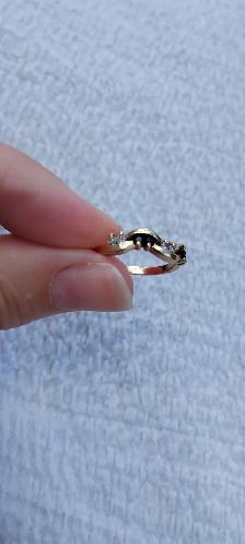 Beautiful Sapphire and Diamond Ring for Sale!