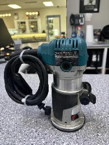 Makita Trim Router - Photo 2