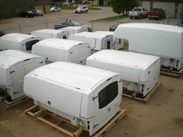 New Spacekaps, Service Body Slide-Ins, Fiberglass Slide-Ins