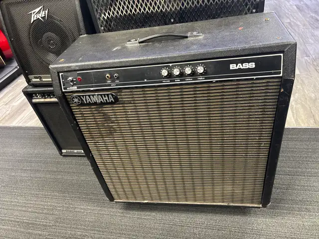 Yamaha Fifty 115B Bass Amplifier
