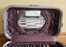 Cosmetic Jewelry Train Case - Photo 2
