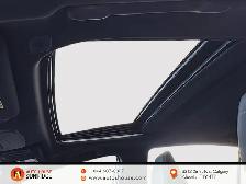 2025 Toyota Camry SE Upgrade AWD LEATHER SEATS LANE ASSIST SUNRO - Photo 18