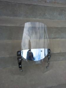 Motorcycle Windshield. In excellent condition. - Photo 5
