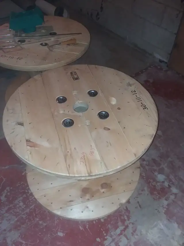 ELECTRIC SPOOLS