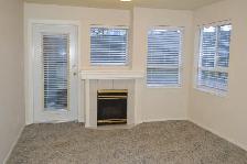 $1650/1200ft²/two bedroom/two full bathroom downtown Maple Ridge