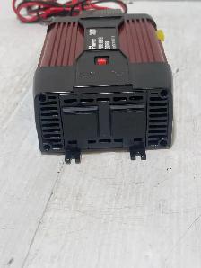 PureVolt 300W Power Inverter - Photo 3