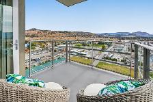DOWNTOWN CONDO - VIEWS, SPACE, PRIVACY PARKING! 1504 1151 Sunset - Photo 8