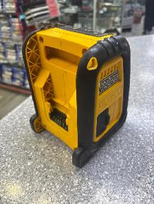 Dewalt DCR006 12-20V Bluetooth Speaker - Photo 2