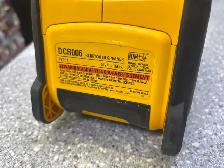 Dewalt DCR006 12-20V Bluetooth Speaker - Photo 4