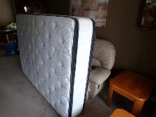 QUEEN SIZE DOUBLE PILLOW TOP MATTRESS FOR SALE - Photo 4