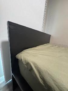 Bedframe Double/Full dark brown (IKEA) urgent and negotiable - Photo 3