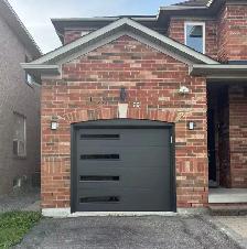 ⭐️NEW GARAGE DOORS⭐️ - Photo 3
