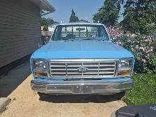 1986 Ford - Photo 2