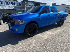 2021 Ram 1500 Classic Express NIGHT EDITION! - Photo 2