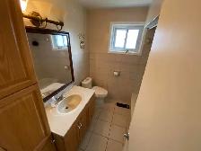All-Inclusive 3 Bedroom Main Floor Bungalow | Seven Oaks, Scarbo - Photo 3