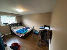 All-Inclusive 3 Bedroom Main Floor Bungalow | Seven Oaks, Scarbo - Photo 4