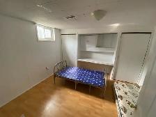 All-Inclusive 3 Bedroom Main Floor Bungalow | Seven Oaks, Scarbo - Photo 7