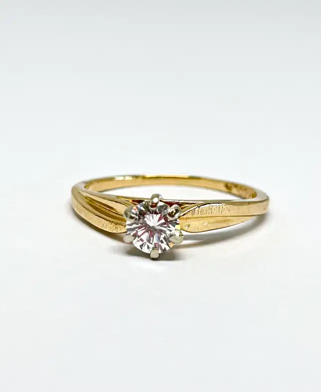 14k Estate Diamond Engagement Ring