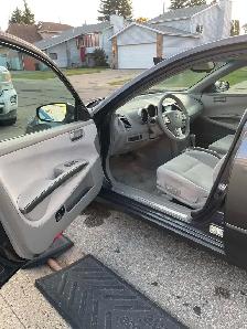 2004 Nissan Maxima SE, 3.5L, V6, 4 dr, FWD - Photo 5