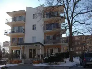 1 Bdm. Apartment for Rent in North York!  Bathurst W.  & Finch W