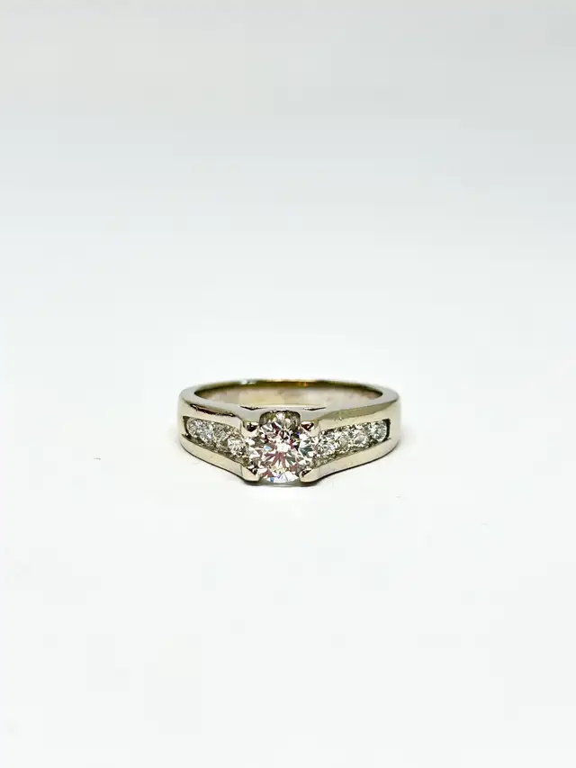 14k white gold Diamond Ring