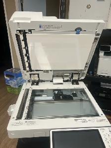 Canon imageRUNNER ADVANCE C3525i Copier - Photo 2