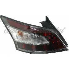 Nissan Maxima 2012-2014 Tail Lights Left and Right - Photo 2