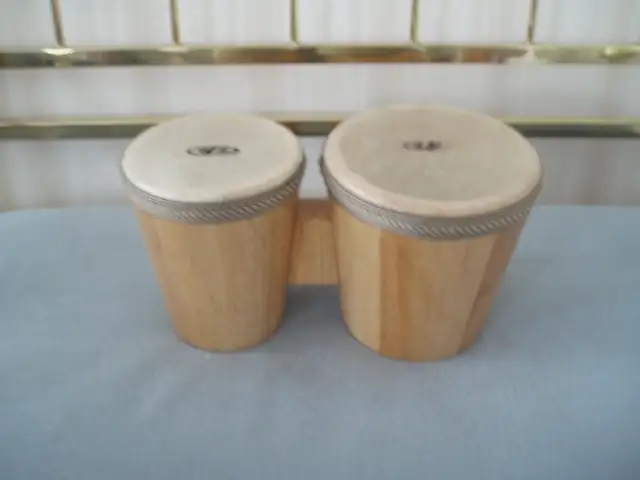 BONGOS