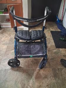 Transport wheelchair and 4 wheel walker - Photo 5