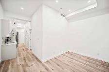 MODERN 2 Bed Apartment - In the Heart of Downtown! - Photo 4