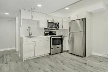 SPACIOUS 2 Bed Home in St. Vital! - Photo 4