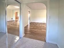 4 Bed 2 Bath House Right on the River – Garage, Utilities Incl. - Photo 4