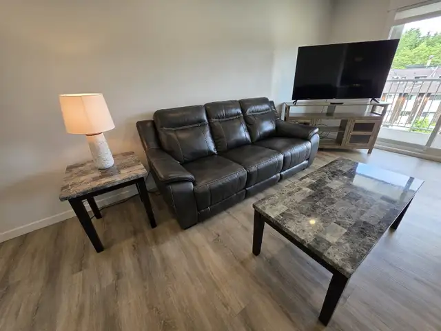 Executive Furnished 2 Bed, Elevator Building, Housekeeping