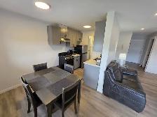 Executive Furnished 2 Bed, Elevator Building, Housekeeping - Photo 2