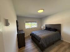 Executive Furnished 2 Bed, Elevator Building, Housekeeping - Photo 4