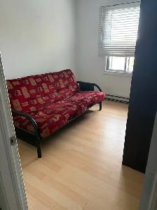 chambre à louer près centre-ville - Photo 2