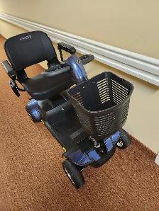Mobility 4 Wheel Scooter 2026 GoGo Sport brand new! - Photo 2