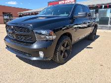 2019 Ram 1500 Classic Express 4x4 Crew Cab