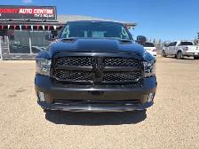 2019 Ram 1500 Classic Express 4x4 Crew Cab - Photo 2