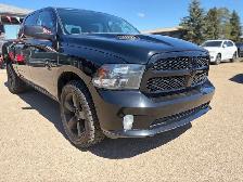 2019 Ram 1500 Classic Express 4x4 Crew Cab - Photo 3