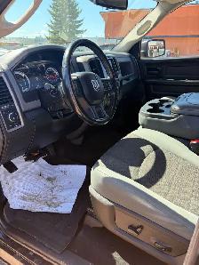 2019 Ram 1500 Classic Express 4x4 Crew Cab - Photo 11