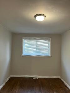Room for Rent in Brampton - Photo 5