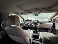 2019 Honda Odyssey Minivan | 8-Seater Spacious Family Vehicle - Photo 9