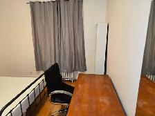Room across the street from Metro Vendome. $725  All and internt - Photo 3
