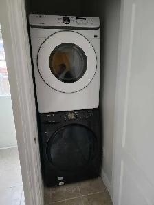 3 bedroom bsmt detached - Photo 8