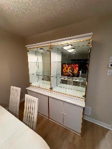 DINING ROOM TABLE/CHAIRS & LIGHTED GLASS HUTCH AND CABINET - Photo 3