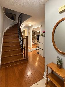 Private Bedroom for Rent - Spacious Etobicoke Home - Photo 6