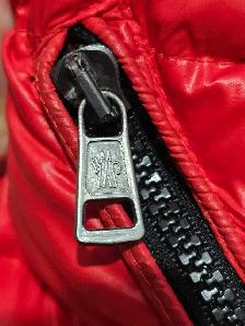 replica copy moncler women's puffer jacket - Photo 7